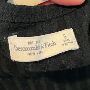 Abercrombie & fitch top